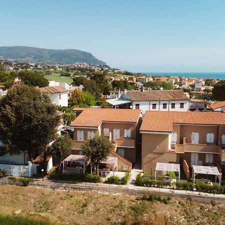 נומאנה Pietra Bianca Residence מראה חיצוני תמונה